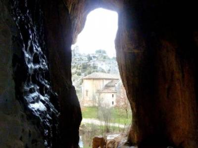 Cañón Río Lobos; actividades turismo; senderismo único;caminar rápido